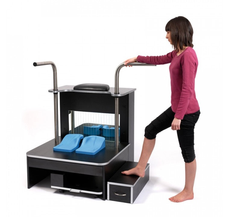 PODIATECH PODIUM WITH STEP